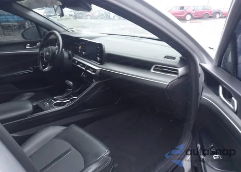 2021 Kia K5 Gt-Line z USA, uszkodzony, nr VIN 5XXG64J24MG064082